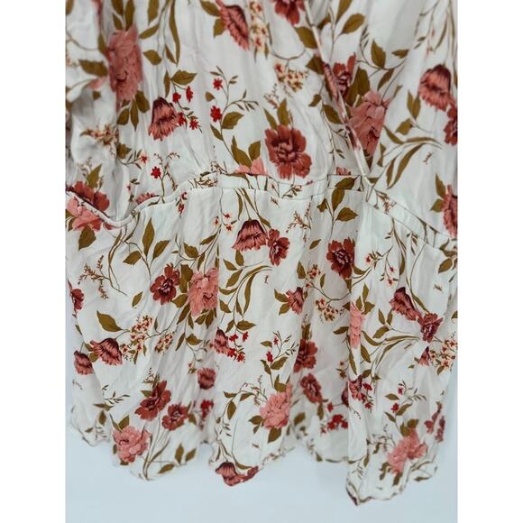Torrid Babydoll Challis Kimono Sleeve Top Floral Size 5 5x Feminine Flowy V Neck - Picture 2 of 8